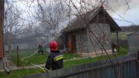 Вогнеборці приборкали пожежу та врятували господарську будівлю