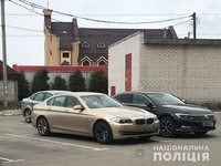 Поліцейські Київщини затримали злочинний дует, який вночі обкрадав маєтки заможних громадян