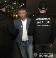 Обкрадали маєтки в Глевасі і Хотові: поліція Київщини затримала серійних крадіїв з Грузії