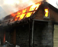 Гребінка: рятувальники ліквідували пожежу в гаражі