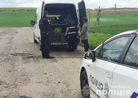 На Горохівщині поліцейські затримали автомобіль з підакцизними товарами сумнівного походження