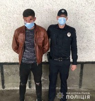 Виноградівські поліцейські  затримали зловмисника, який пограбував пенсіонерку