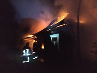 На Волині рятувальники ліквідували пожежу в нежилому будинку