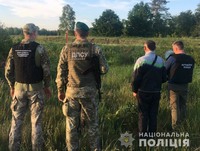 Працівники міграційної поліції викрили жителя Рівненщини на незаконному переправленні осіб через кордон