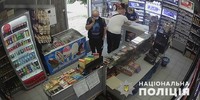 На Харківщині поліція оперативно затримала чоловіка, який перебував у розшуку за скоєння тяжкого злочину