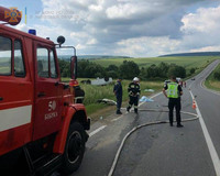 Львівський район: рятувальники ліквідували наслідки ДТП, де загинуло 2 особи та 3 особи травмовано
