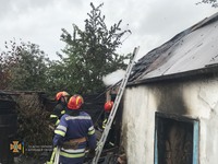 Смт Нікольське: рятувальники ліквідували пожежу у житловому будинку