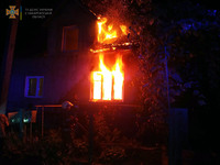 Виноградівські рятувальники ліквідували пожежу в житловому будинку