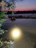 В селі Черніїв на річці Бистриця Надвірнянська рятувальники врятували жінку