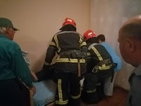 Березнівські рятувальники  надали допомогу медикам по транспортуванню важкохворого чоловіка