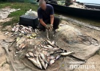 На Полтавщині вилучили незаконно виловленої риби на понад 350 тисяч гривень: поліція задокументувала два факти незаконного промислу