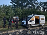 Поліція Харківщини затримала групу осіб за незаконну порубку на території Сахновщини
