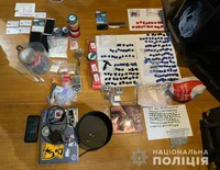 У Запоріжжі правоохоронці вилучили наркотичні та психотропні речовини на суму понад 350 тисяч гривень