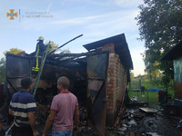 Дрогобицький район: вогнем знищено гараж