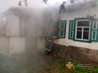 У Черкаському районі рятувальники ліквідували 2 пожежі, на одній із яких загинув чоловік
