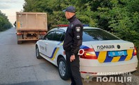 Поліцейські затримали вантажівку з піском без документів у Коростишівській громаді