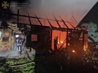Рятувальники ліквідували пожежу в місті Калуш