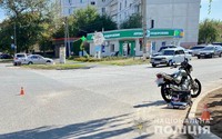 На Полтавщині поліція встановлює обставини ДТП, в якій травмувалися водій та пасажирка мотоцикла