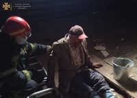 Олександрівка: бійці ДСНС врятували чоловіка, який травмувався на горищі власного будинку