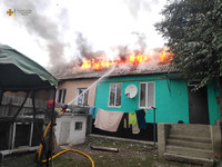 Полтавський район: надзвичайники загасили пожежу в будинку
