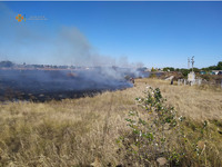 М. Балаклія: триває ліквідація пожежі на відкритій території