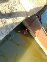 М. Курахове: бійці ДСНС врятували чоловіка, який впав у технічне водоймище Курахівського водосховища