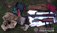 Зброю та боєприпаси вилучили поліцейські у жителя Рівненського району 