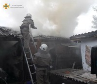 Білозерські рятувальники ліквідували пожежу господарчої споруди