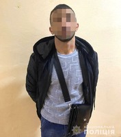 Поліцейські Рівненщини затримали іноземця, який у Львові наніс ножове поранення знайомому