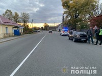Поліція Вишгородщини встановлює обставини дорожньо-транспортної пригоди, яка трапилася у селі Воропаїв