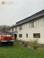 На Рахівщині рятувальники ліквідували пожежу в житловому будинку