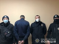 На Луганщині свідки пограбування затримали зловмисника та передали поліцейським