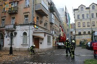 М. Харків: вогнеборці врятували з палаючого будинку 6 людей