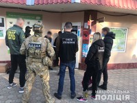 На Одещині правоохоронці затримали громадянина сусідньої держави за надання неправомірної вигоди прикордонниці