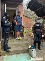 На Буковині поліцейські викрили студента-іноземця, який підробляв документи про COVID-безпечність