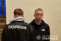 Поліція Київщини затримала злодіїв з пейнтбольними автоматами, які викрали сейф з грошима 