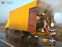 Миколаївська область: вогнеборці ліквідували пожежу вантажного автомобіля