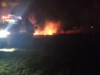 Котельва: рятувальники ліквідували пожежу сухої рослинності та очерету