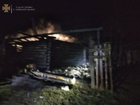 Самібрський район: вогонь знищив дерев’яну господарську будівлю
