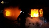 Нововоронцовські рятувальники ліквідували пожежу літньої кухні