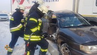 М. Костянтинівка: рятувальники деблокували жінку із деформованого у ДТП автомобіля