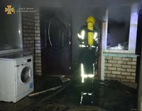 Олешківські рятувальники ліквідували пожежу в будинку
