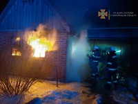 М. Пологи: під час пожежі сусіди врятували 61-річного чоловіка