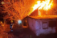 М. Нова Каховка: рятувальники ліквідували пожежу в господарчій споруді
