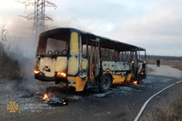 Синельниківський район: вогнеборці ліквідували пожежу в пасажирському автобусі