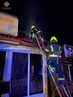 Вогнеборці ліквідували пожежу торгового павільйону в селі Поляниця