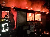 У Черкаському районі рятувальники ліквідували три пожежі, одна людина загинула