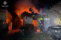 Дніпровський район: під час ліквідації пожежі у будинку, вогнеборці виявили тіло загиблого чоловіка