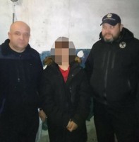 На Харківщині поліцейські виявили неповнолітню без супроводу дорослих 