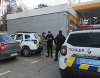 Київські поліцейські викрили жінку у незаконному зберіганні наркотиків
